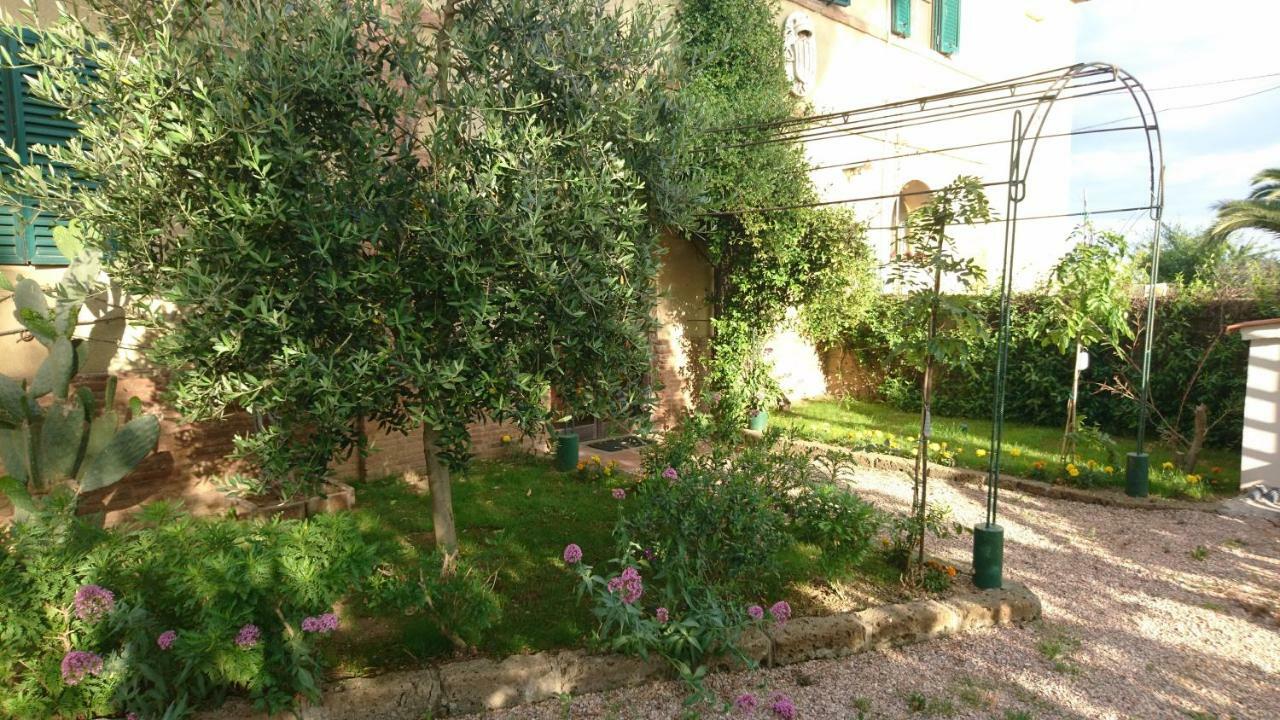 La Stanza Del Podere Isabella Hotel San Vincenzo Exterior photo